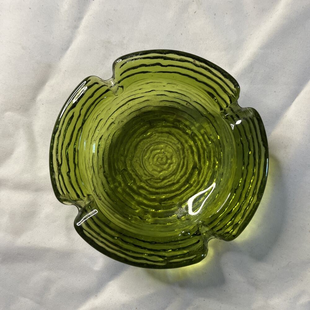 Vintage Ashtray Avocado Ripple Glass 4”Round